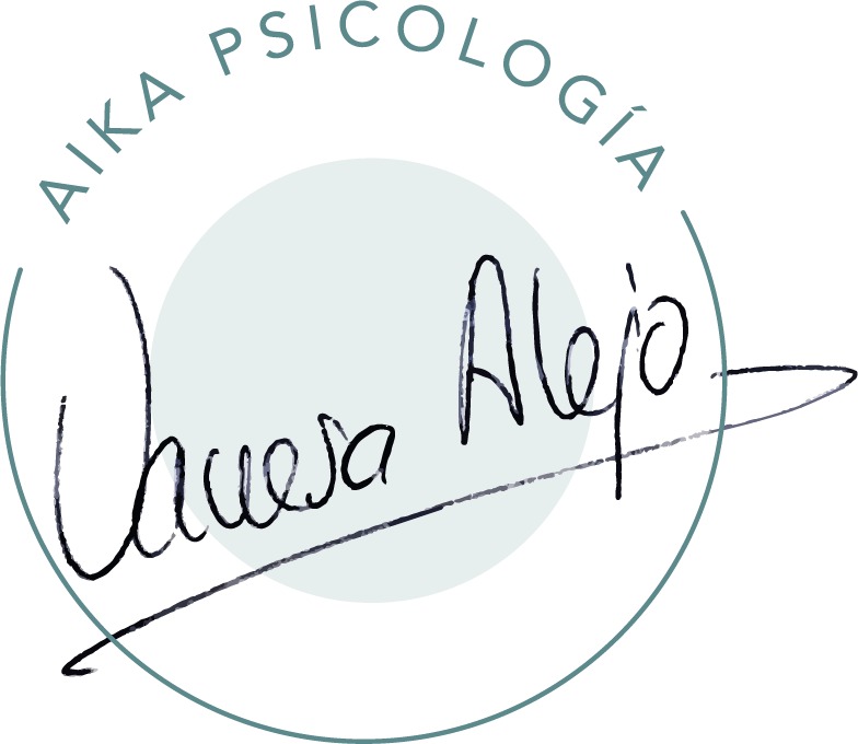 Rúbrica de la psicóloga Vanesa Alejo con su nombre y apellido en el centro de la imagen y en la parte superior el nombre del centro sanitario Aika Psicología.